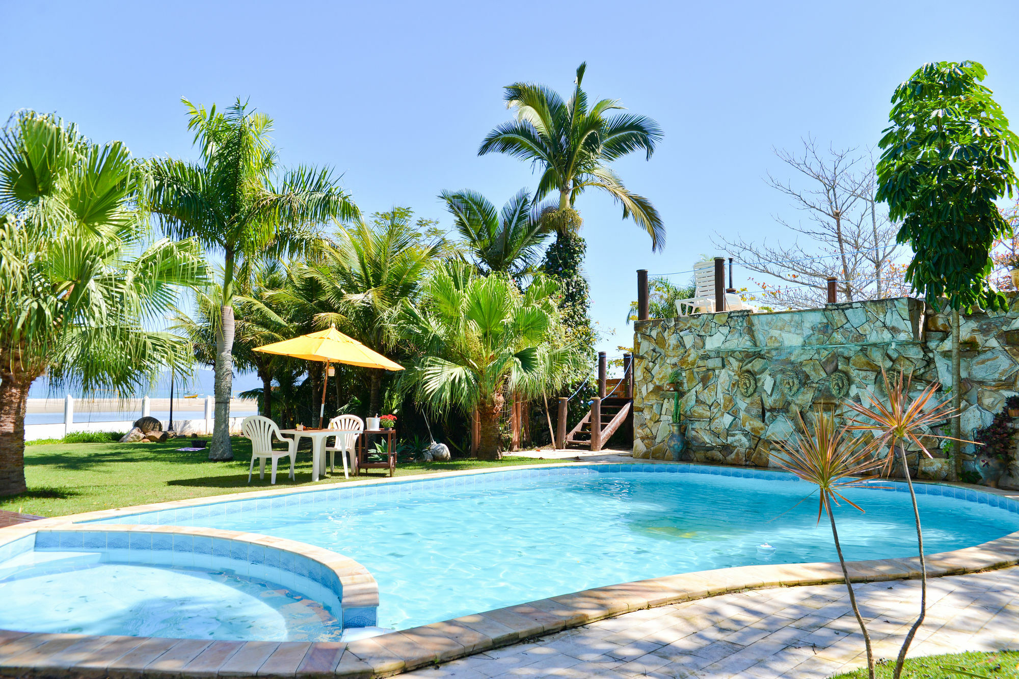 Encantos Da Ilha ฟลอเรียนอโปลิส ภายนอก รูปภาพ